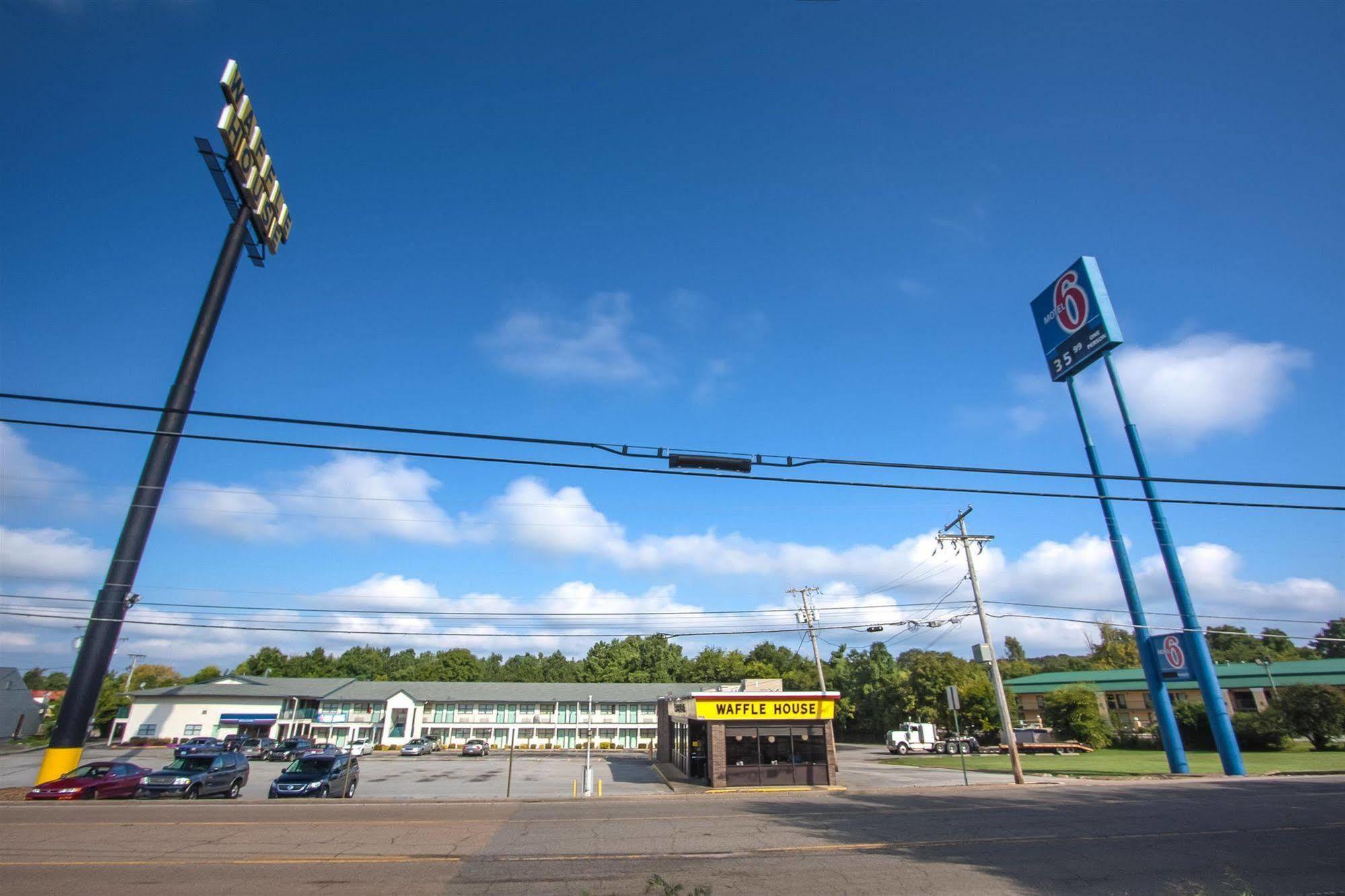 Motel 6 Chattanooga East Exterior foto